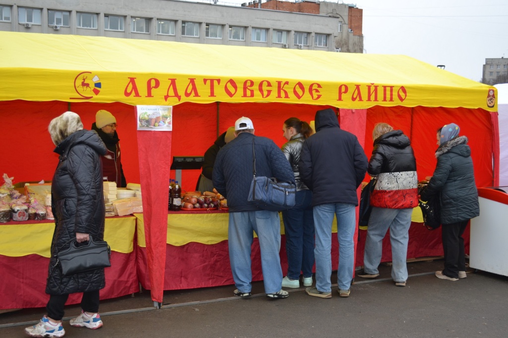 Пасхальная ярмарка фото Ольга Гречушкина Минсельхоз НО (6).JPG